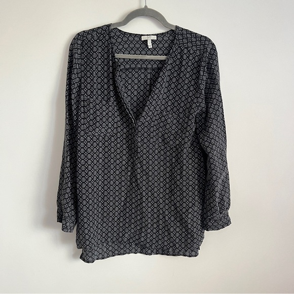 Joie Tops - Joie Navy Blue Patterned 100% Silk Long Sleeve Blouse Women’s Size Medium